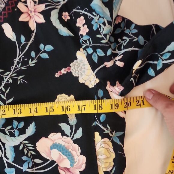 LOFT Black Floral Blazer With Embroidery and Fringe Trim Size 10 - Picture 10 of 10